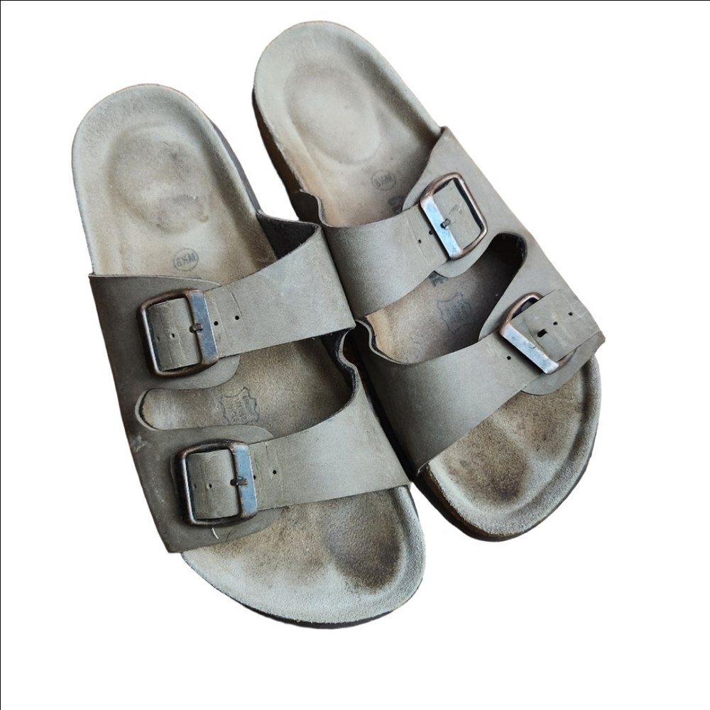 CUSHIONAIRE Women's Cork Footbed Sandal brown size 8.5 medium